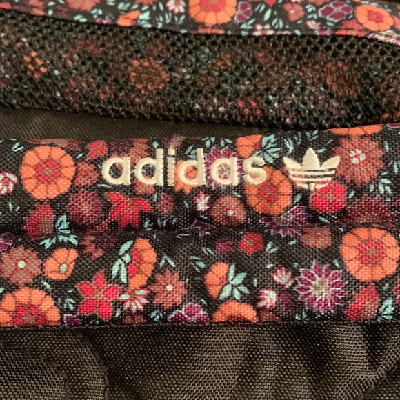 ADIDAS BACKPACK 💋NWOT - Picture 8 of 8